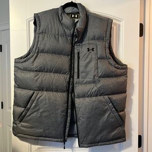 Mens 2XL under armor Vest - like new, worn once.